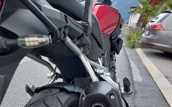 Gebrauchtmotorrad Suzuki V-Strom 1050 - Bild 3 Gebrauchtmotorrad Suzuki V-Strom 1050 - Bild 3