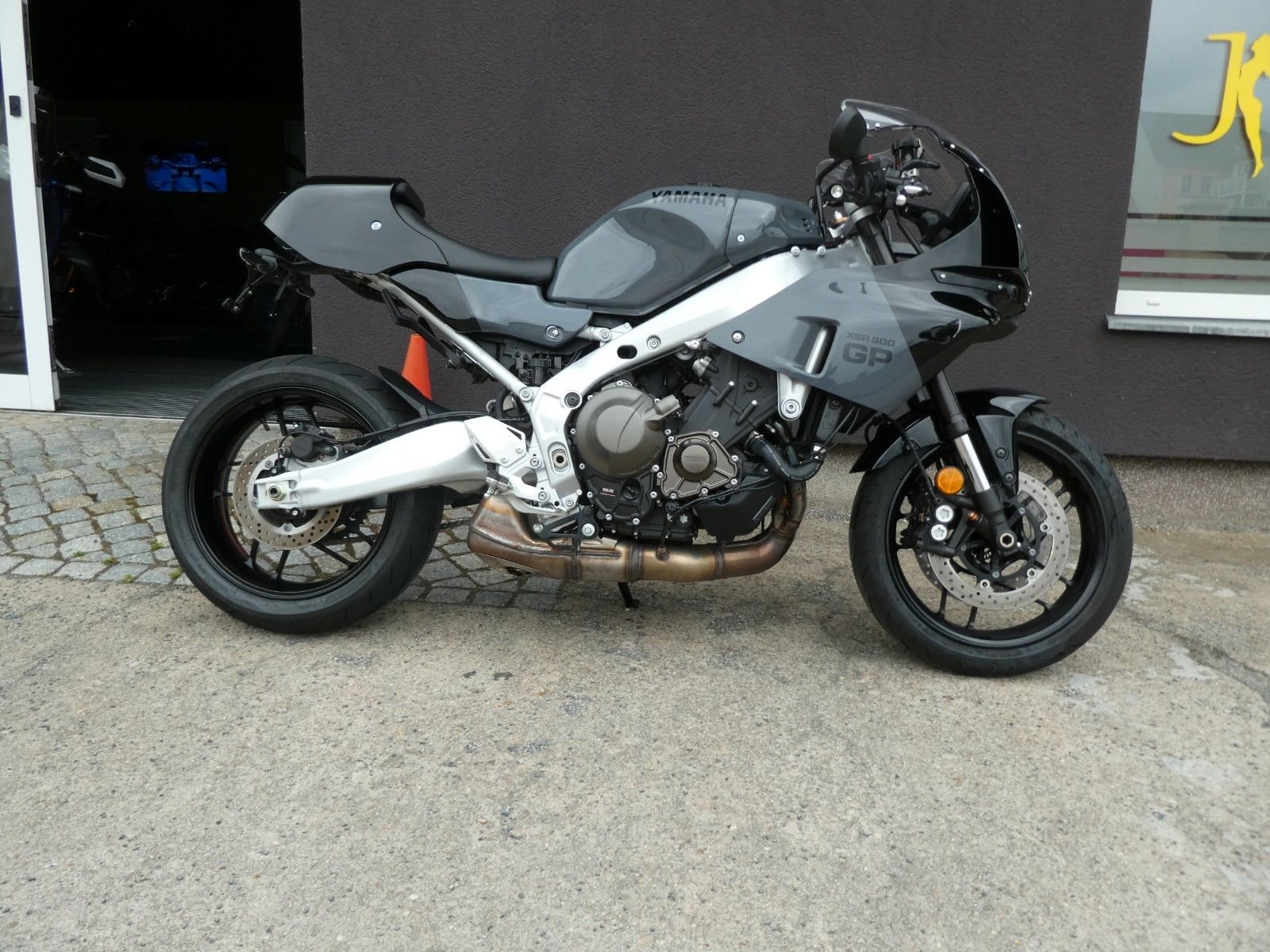 Yamaha XSR900 GP 
