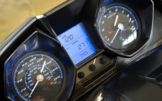 Neufahrzeug Kymco New Downtown 350i ABS - Bild 3