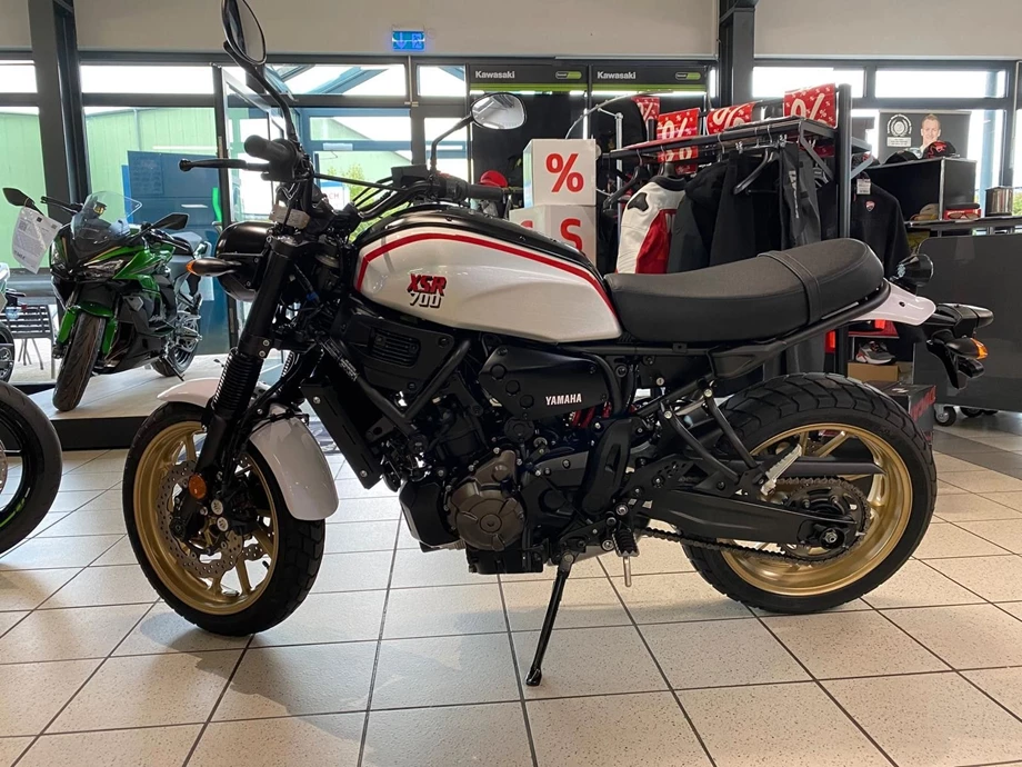 Angebot Yamaha XSR700 XTribute Bild 2: Angebot Yamaha XSR700 XTribute