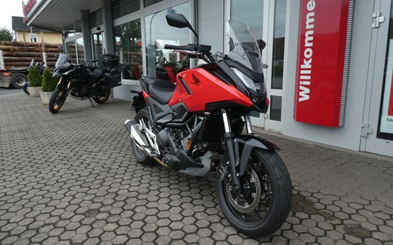 Gebrauchtmotorrad Honda NC750X DCT - Bild 3