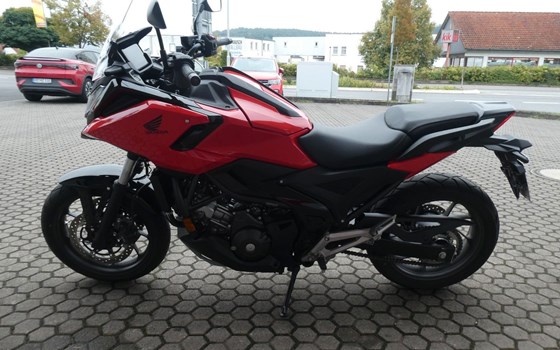 Gebrauchtmotorrad Honda NC750X DCT - Bild 6