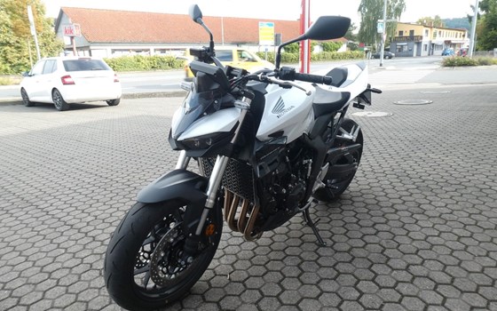 Gebrauchtmotorrad Honda CB1000 Hornet - Bild 4