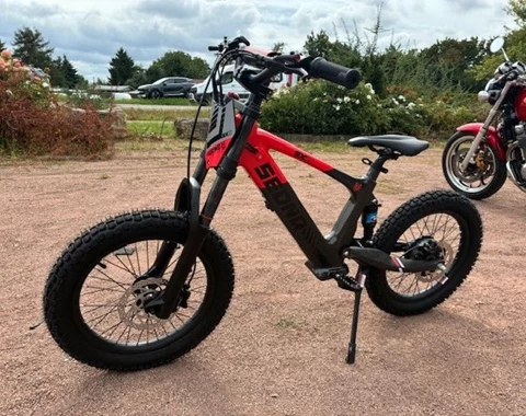 zum Vergrössern bitte anklicken!