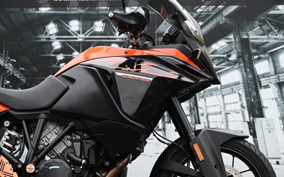 Gebrauchtmotorrad KTM 1090 Adventure - Bild 2