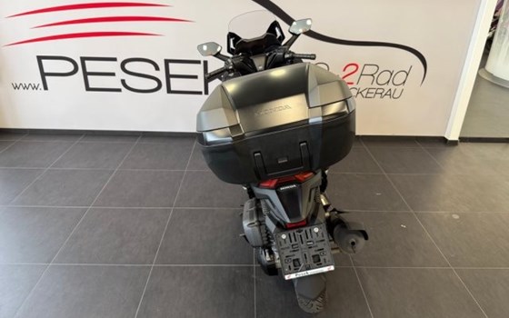 Gebrauchtmotorrad Honda Forza 125 - Bild 3 Gebrauchtmotorrad Honda Forza 125 - Bild 3