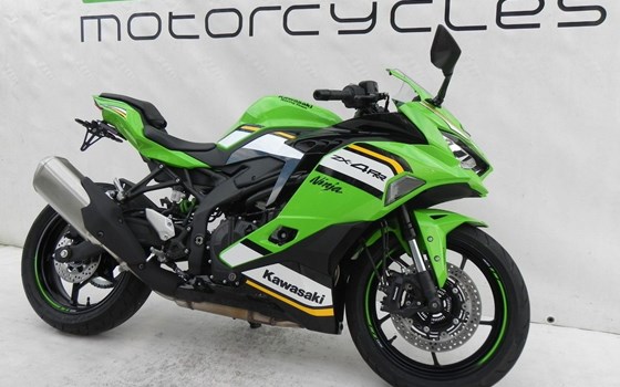 Gebrauchtmotorrad Kawasaki Ninja ZX-4RR - Bild 13