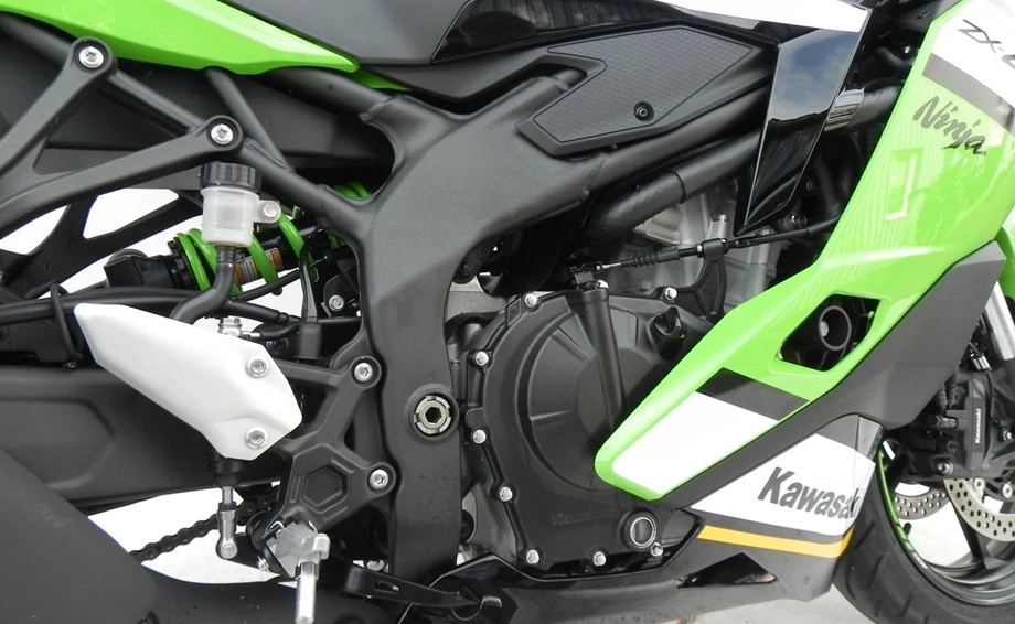 Angebot Kawasaki Ninja ZX-4RR Bild 15: Angebot Kawasaki Ninja ZX-4RR