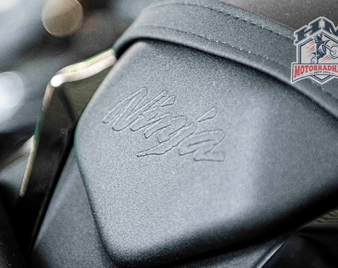 zum Vergrössern bitte anklicken!