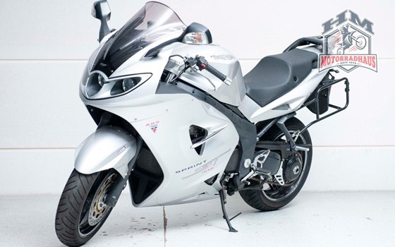 Gebrauchtmotorrad Triumph Sprint ST - Bild 3