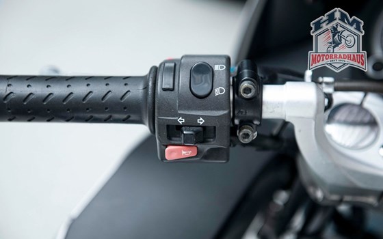 Gebrauchtmotorrad Triumph Sprint ST - Bild 6