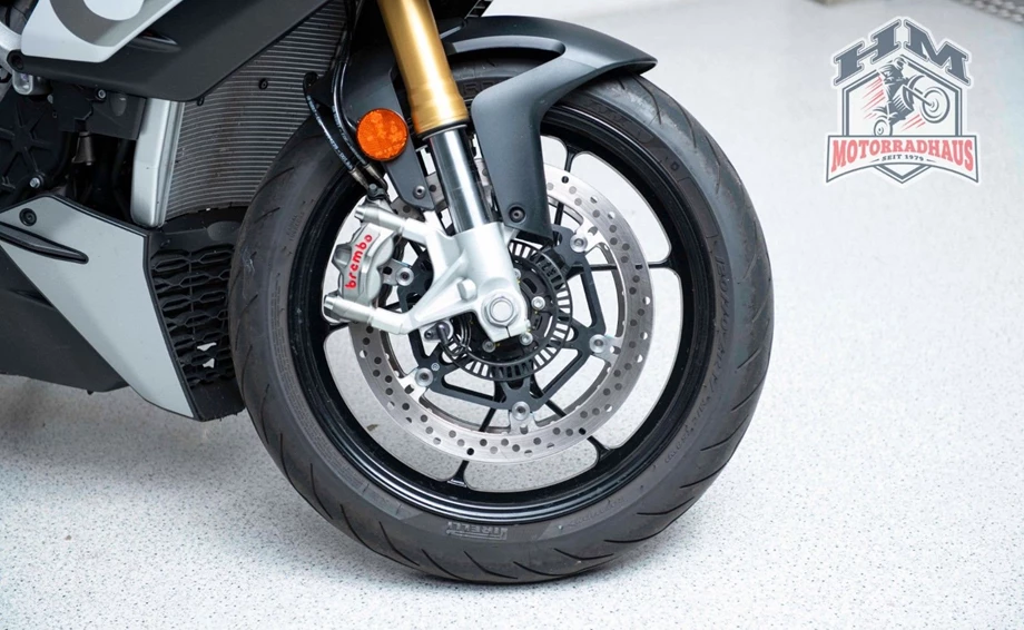 Angebot Aprilia Tuono V4 R Bild 10: Angebot Aprilia Tuono V4 R