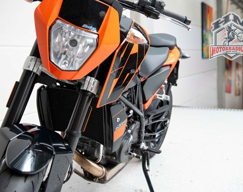 zum Vergrössern bitte anklicken!