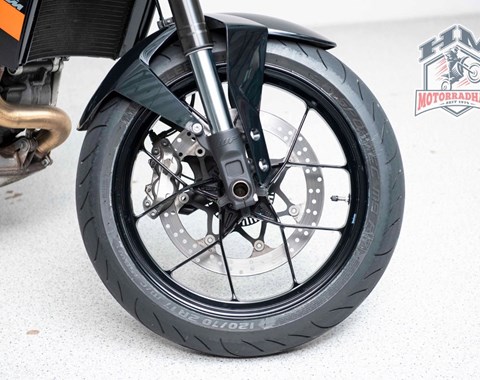 zum Vergrössern bitte anklicken!