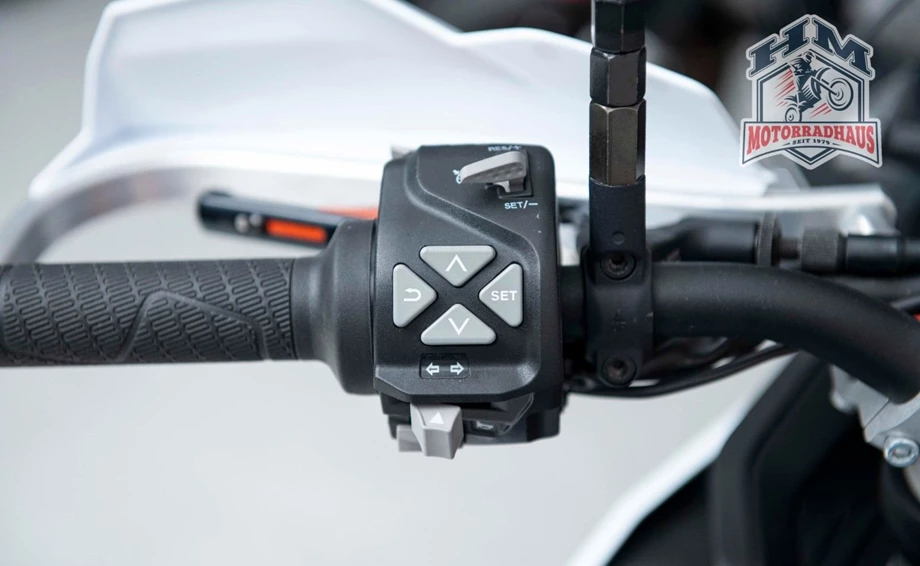 Angebot KTM 890 Adventure R Bild 8: Angebot KTM 890 Adventure R