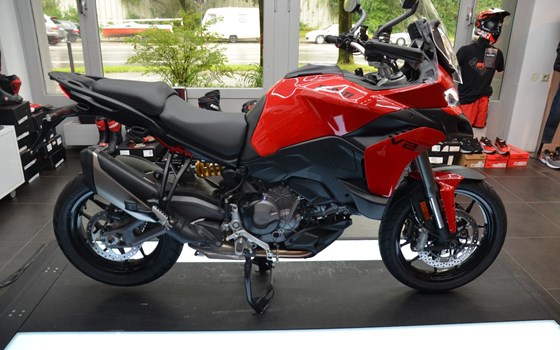 Gebrauchtmotorrad Ducati Multistrada V2 S - Bild 1