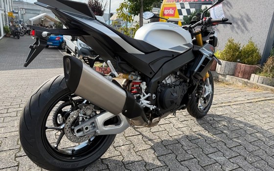 Neufahrzeug Aprilia Tuono V4 1100 RR - Bild 7