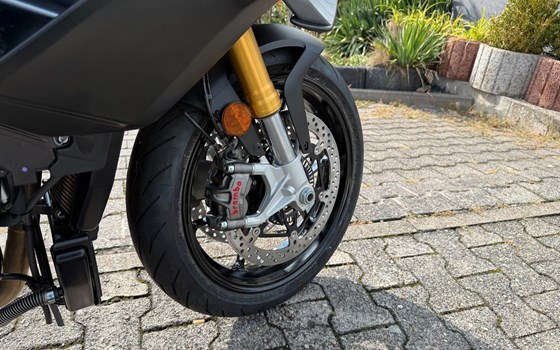 Neufahrzeug Aprilia Tuono V4 1100 RR - Bild 8