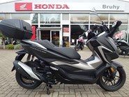Honda Forza 350