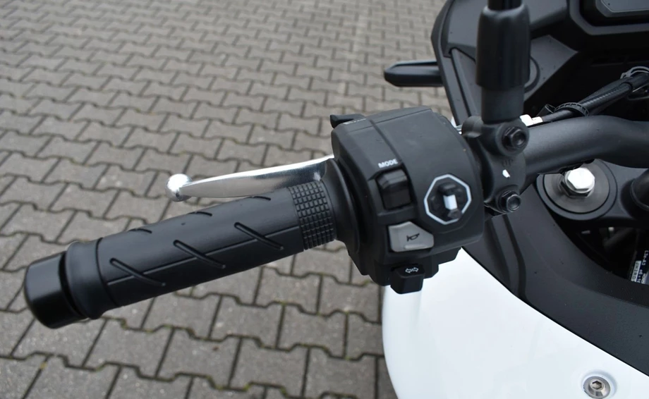 Angebot Honda XL750 Transalp Bild 8: Angebot Honda XL750 Transalp