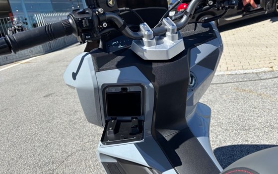 Gebrauchtmotorrad Sym Jet X 125 - Bild 12