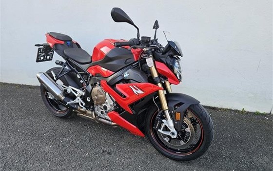 Gebrauchtmotorrad BMW S 1000 R - Bild 1 Gebrauchtmotorrad BMW S 1000 R - Bild 1