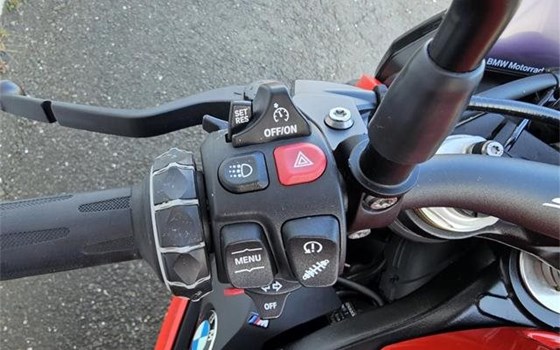 Gebrauchtmotorrad BMW S 1000 R - Bild 6