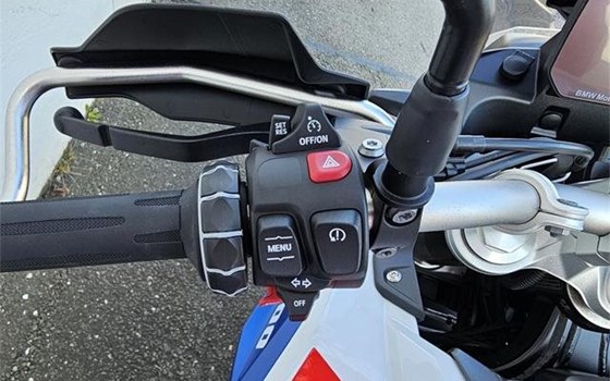 Gebrauchtmotorrad BMW F 900 GS - Bild 11