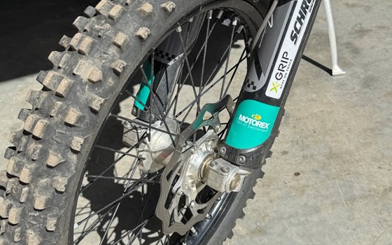 Gebrauchtmotorrad Stark Future Varg MX - Bild 3 Gebrauchtmotorrad Stark Future Varg MX - Bild 3