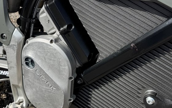 Gebrauchtmotorrad Stark Future Varg MX - Bild 5 Gebrauchtmotorrad Stark Future Varg MX - Bild 5