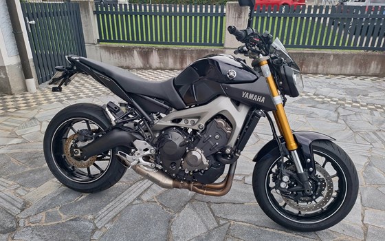 Gebrauchtmotorrad Yamaha MT-09 - Bild 4 Gebrauchtmotorrad Yamaha MT-09 - Bild 4
