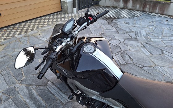 Gebrauchtmotorrad Yamaha MT-09 - Bild 6 Gebrauchtmotorrad Yamaha MT-09 - Bild 6