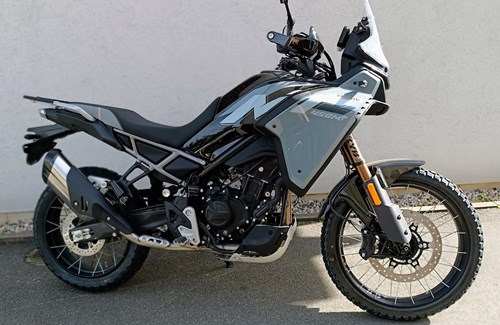 Neumotorrad CFMOTO 450MT