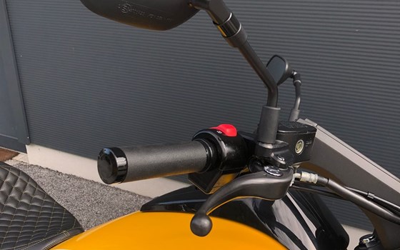 Gebrauchtmotorrad Suzuki VZR 1800 - Bild 6 Gebrauchtmotorrad Suzuki VZR 1800 - Bild 6