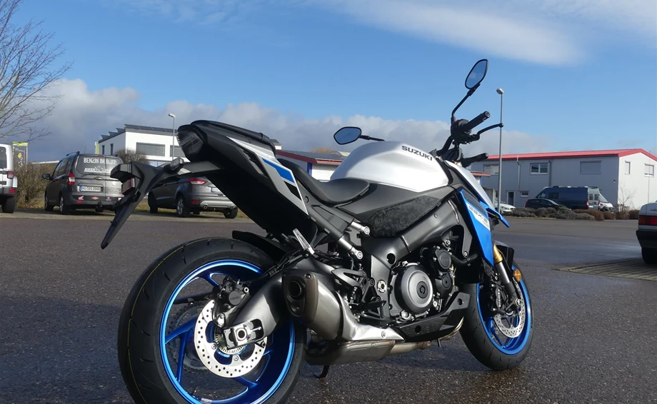 Angebot Suzuki GSX-S1000 Bild 2: Angebot Suzuki GSX-S1000