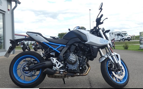 Gebrauchtmotorrad Suzuki GSX-8S - Bild 1