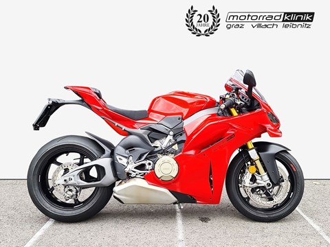 Ducati Panigale V4 S