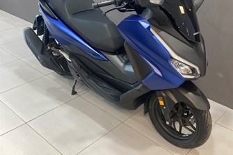 Honda Forza 125