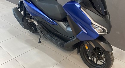 Neumotorrad Honda Forza 125
