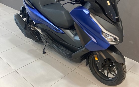 Neufahrzeug Honda Forza 125 - Bild 1 Neufahrzeug Honda Forza 125 - Bild 1