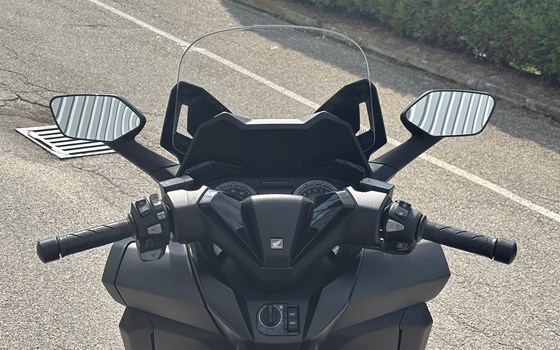 Gebrauchtmotorrad Honda Forza 125 - Bild 6 Gebrauchtmotorrad Honda Forza 125 - Bild 6