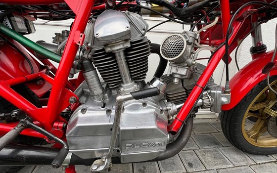 Gebrauchtmotorrad Ducati 900 SS - Bild 1