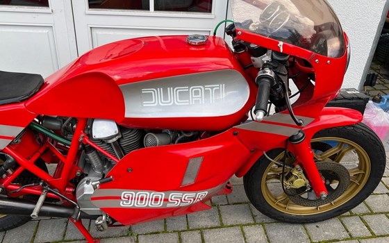 Gebrauchtmotorrad Ducati 900 SS - Bild 2