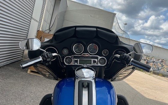Gebrauchtmotorrad Harley-Davidson Electra Glide Ultra Classic FLHTCU - Bild 12 Gebrauchtmotorrad Harley-Davidson Electra Glide Ultra Classic FLHTCU - Bild 12