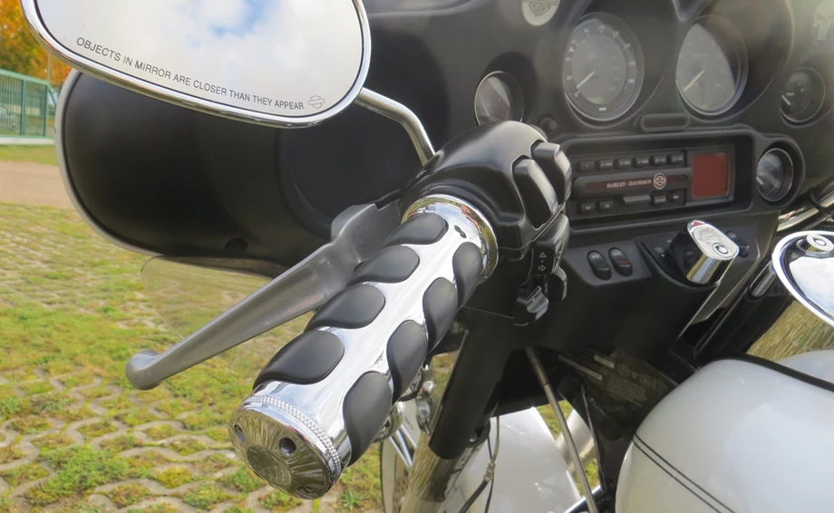 Angebot Harley-Davidson Electra Glide Classic FLHTC Bild 11: Angebot Harley-Davidson Electra Glide Classic FLHTC