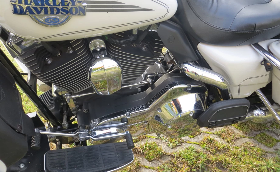 Angebot Harley-Davidson Electra Glide Classic FLHTC Bild 13: Angebot Harley-Davidson Electra Glide Classic FLHTC