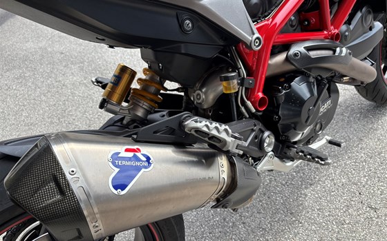 Gebrauchtmotorrad Ducati Hypermotard 939 SP - Bild 6 Gebrauchtmotorrad Ducati Hypermotard 939 SP - Bild 6