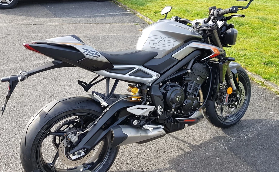 Angebot Triumph Street Triple 765 RS Bild 10: Angebot Triumph Street Triple 765 RS