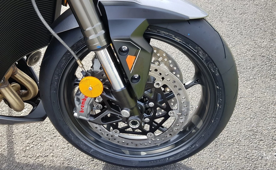 Angebot Triumph Street Triple 765 RS Bild 6: Angebot Triumph Street Triple 765 RS