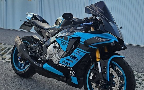 Gebrauchtmotorrad Yamaha R1 - Bild 1 Gebrauchtmotorrad Yamaha R1 - Bild 1